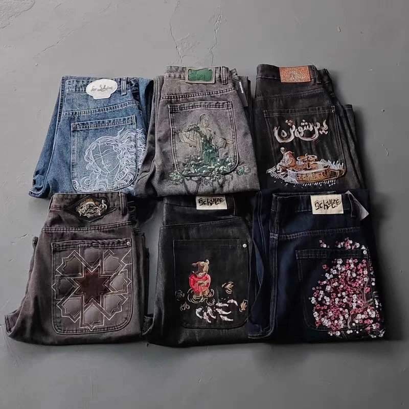 Derschutze Embroidered Straight-Leg Jeans Collection product photo