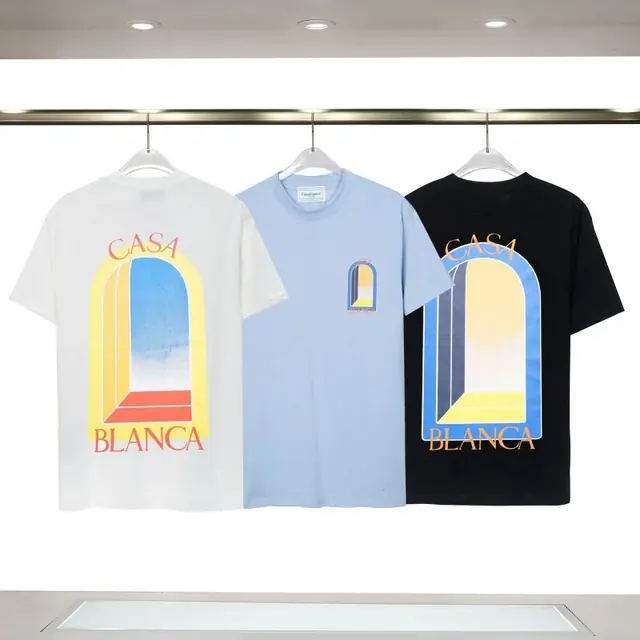 Casa Blanca Arch Graphic T-Shirt product photo