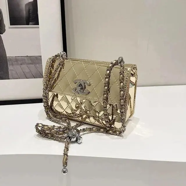 Chanel Classic Flap Bag product photo